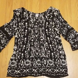 🌸Billa Cold Shoulder Blouse